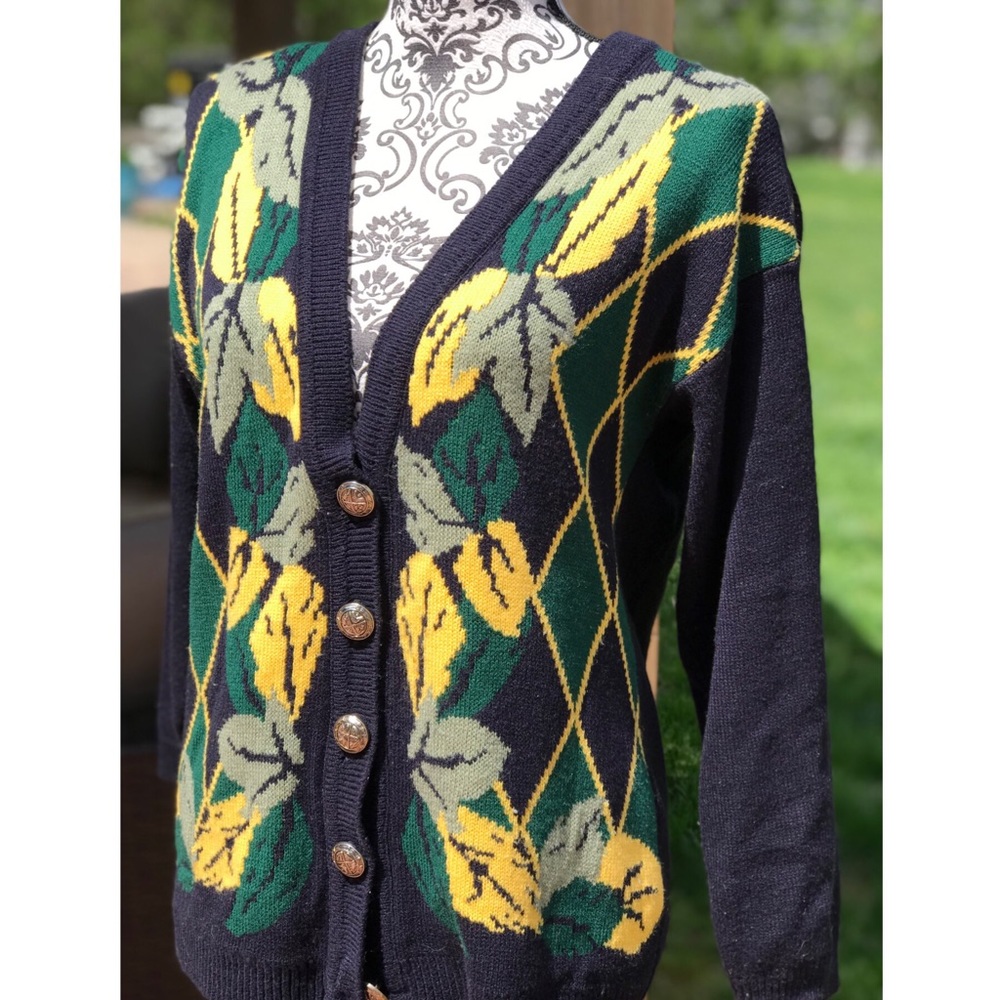 Modiano Floral cardigan with brass Buttons